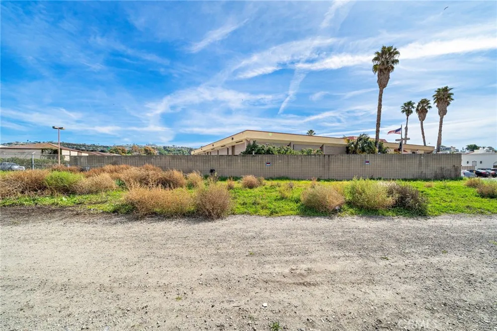 524 E Avenida Pico San Clemente, CA 92672
