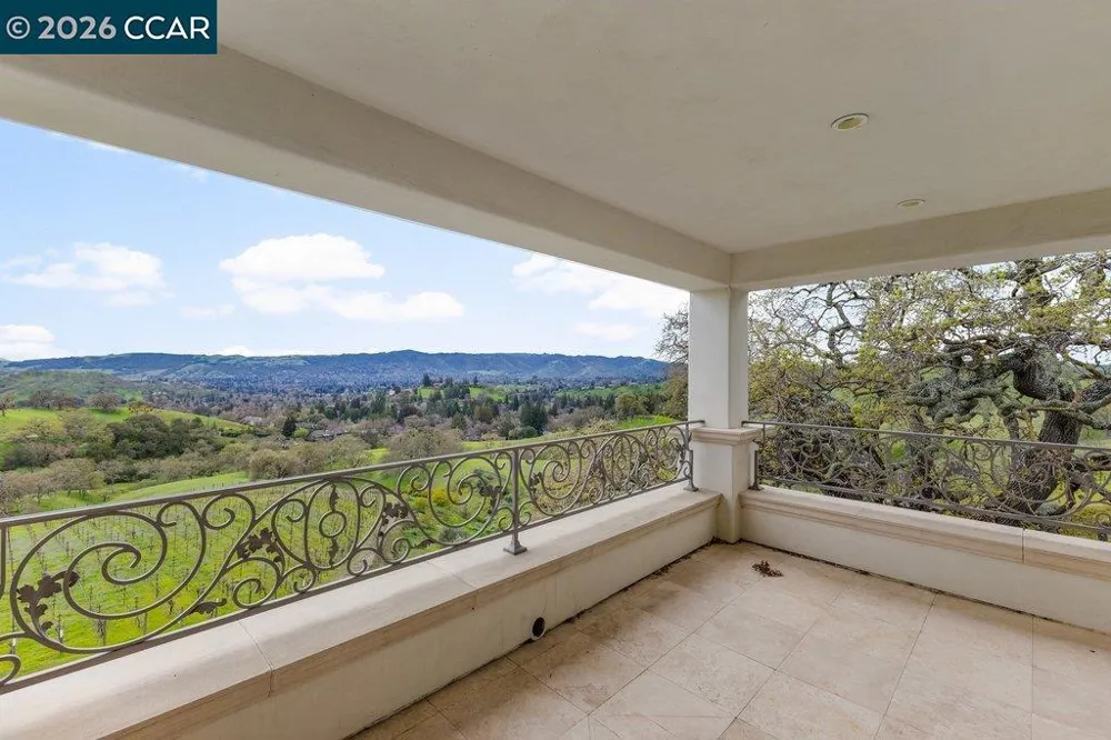 10 Serenity Ln Alamo, CA 94507
