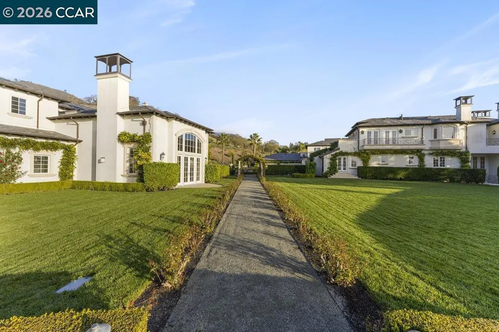 10 Serenity Ln Alamo, CA 94507