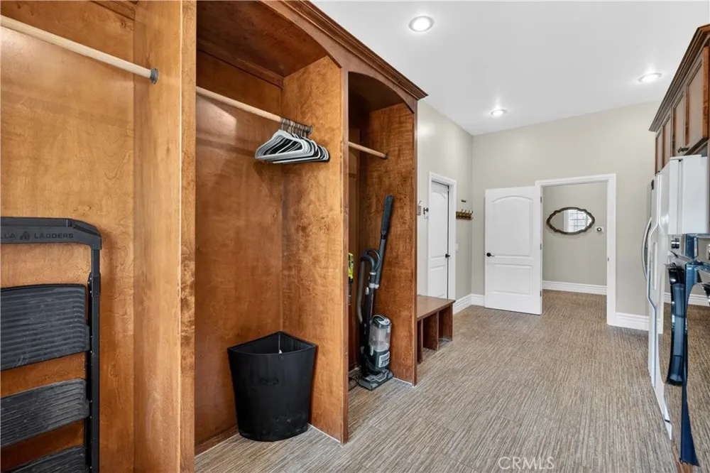 27153 Deer Creek Way Keene, CA 93531