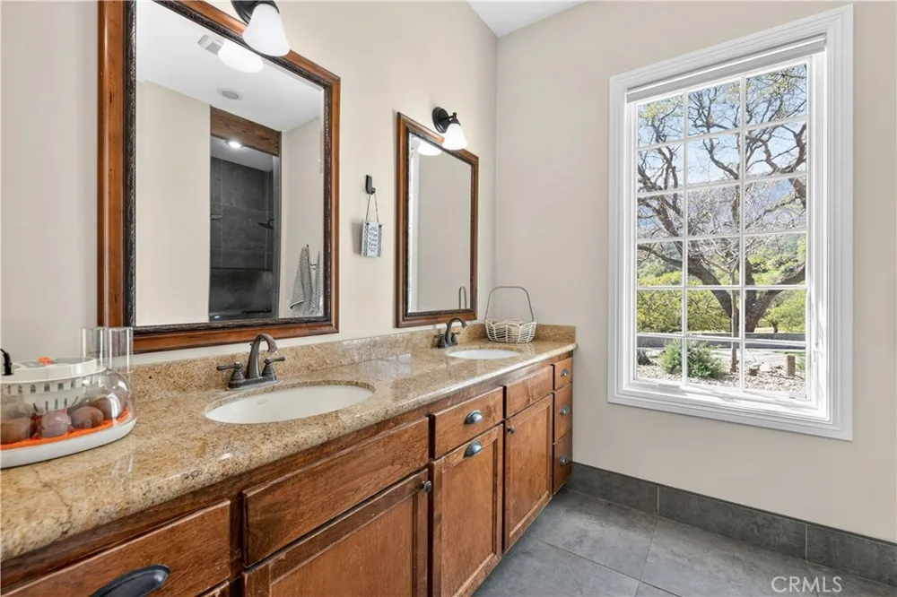 27153 Deer Creek Way Keene, CA 93531