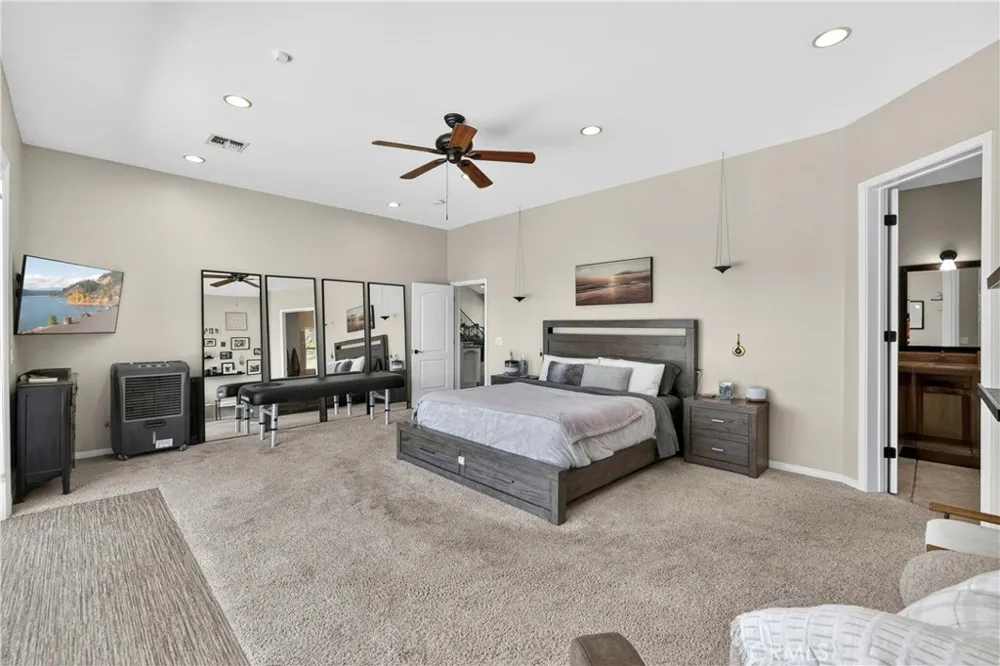 27153 Deer Creek Way Keene, CA 93531