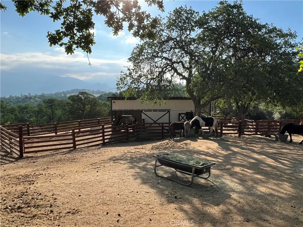 27153 Deer Creek Way Keene, CA 93531