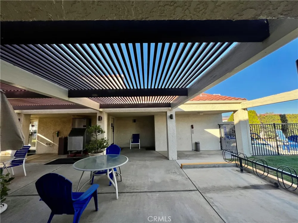 1295 S Cawston Avenue Hemet, CA 92545