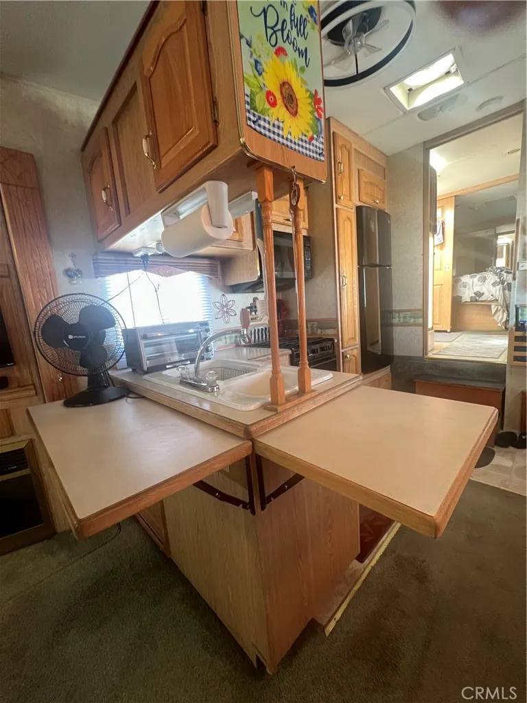1295 S Cawston Avenue Hemet, CA 92545