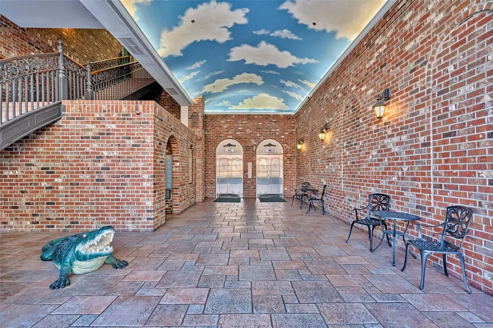 201 SE 2ND AVENUE #317 Gainesville, FL 32601