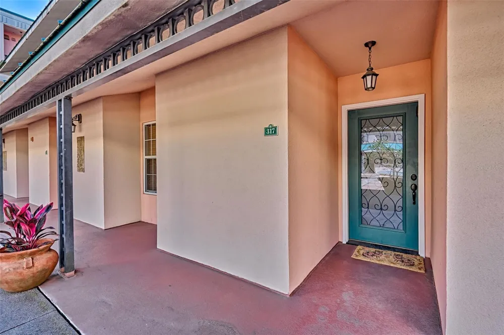 201 SE 2ND AVENUE #317 Gainesville, FL 32601