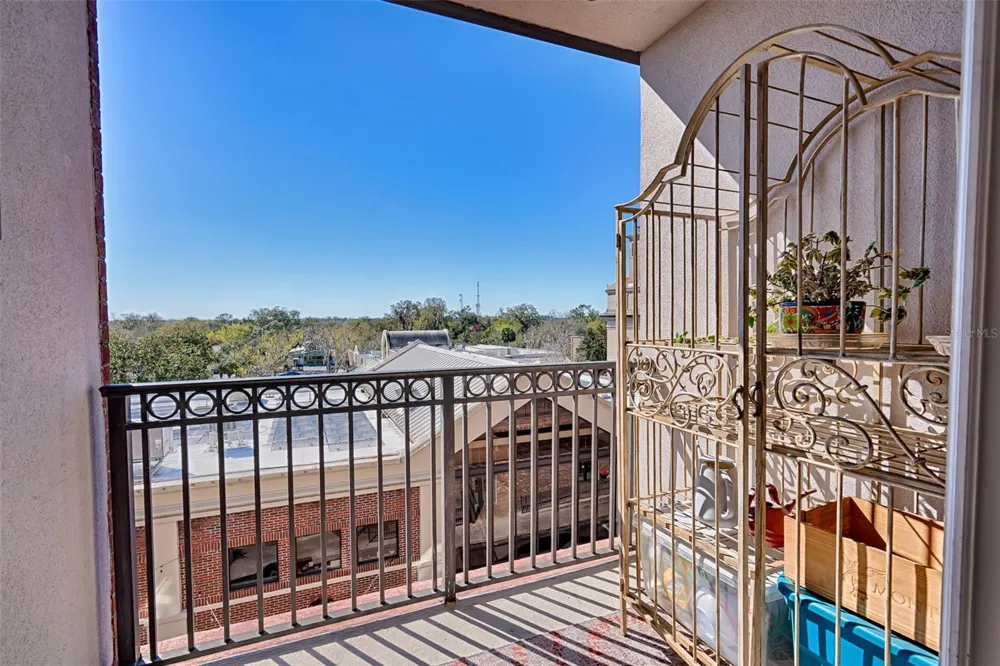 201 SE 2ND AVENUE #317 Gainesville, FL 32601