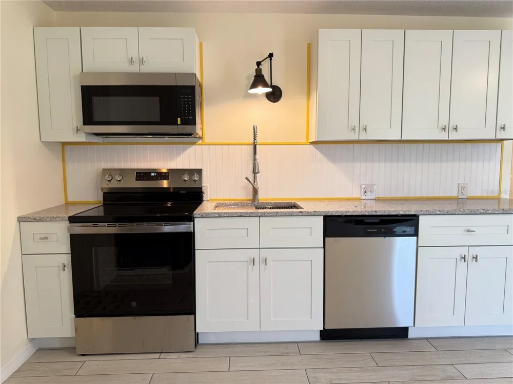 302 ADELE STREET Edgewater, FL 32132