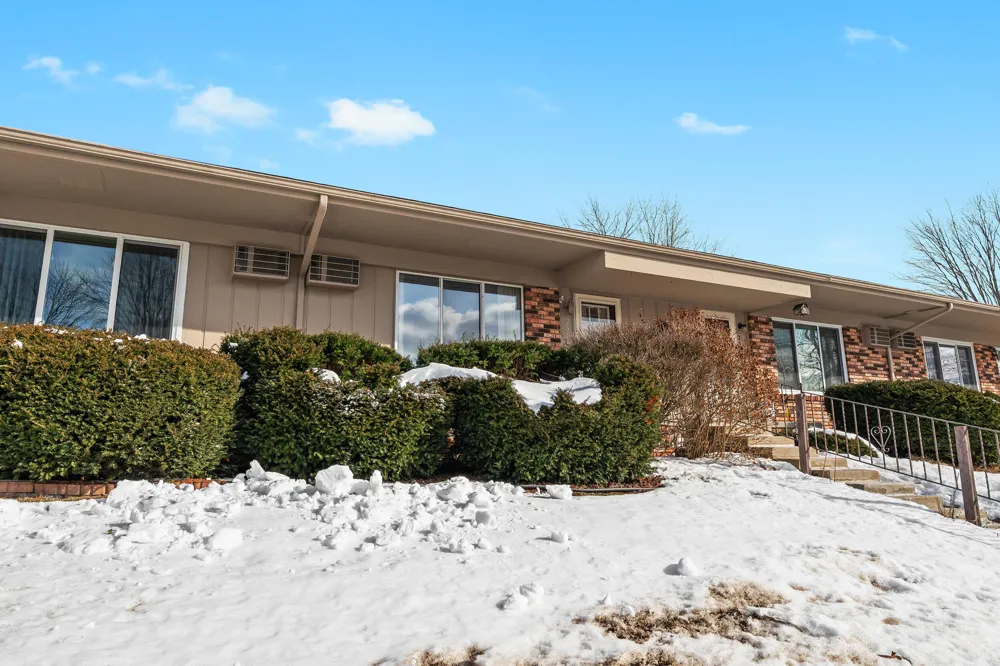 25140 Potomac Drive #3 South Lyon City, MI 48178
