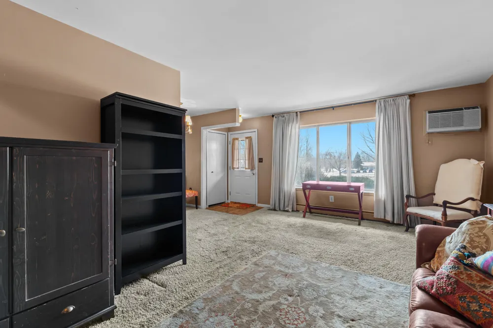 25140 Potomac Drive #3 South Lyon City, MI 48178