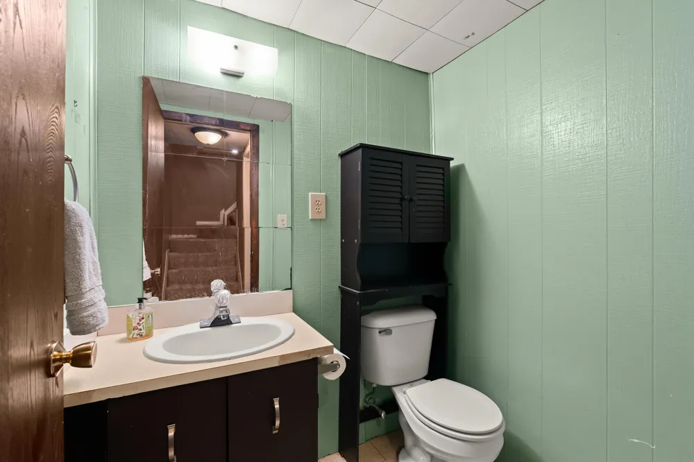 25140 Potomac Drive #3 South Lyon City, MI 48178
