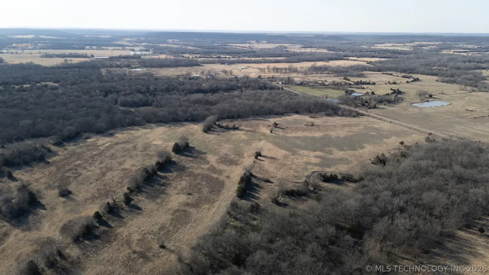 E 1150 ROAD Henryetta, OK 74437