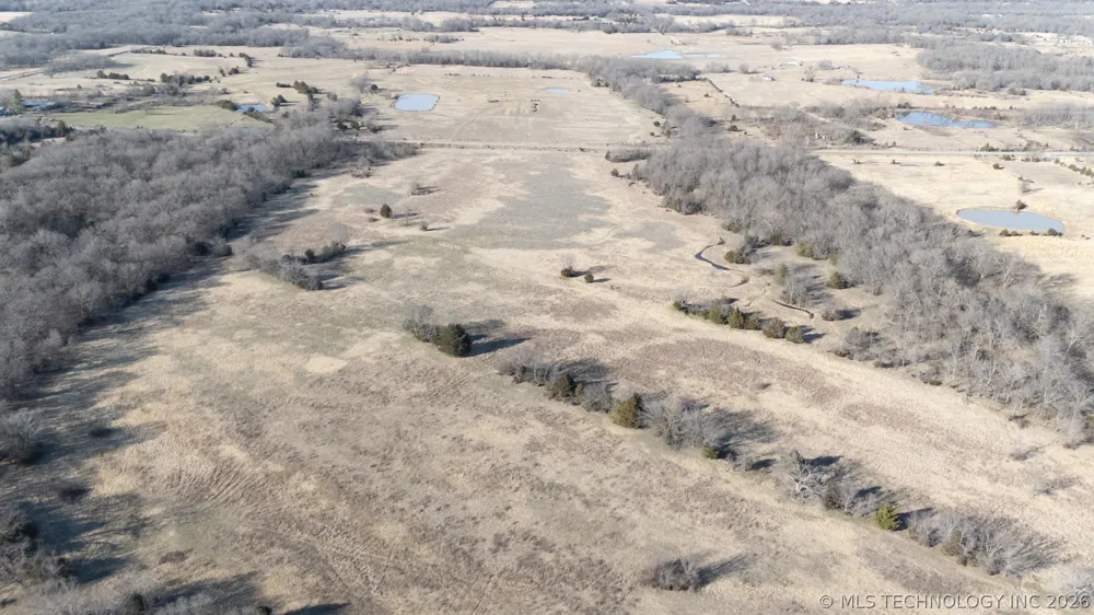 E 1150 ROAD Henryetta, OK 74437