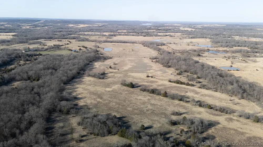 E 1150 ROAD Henryetta, OK 74437