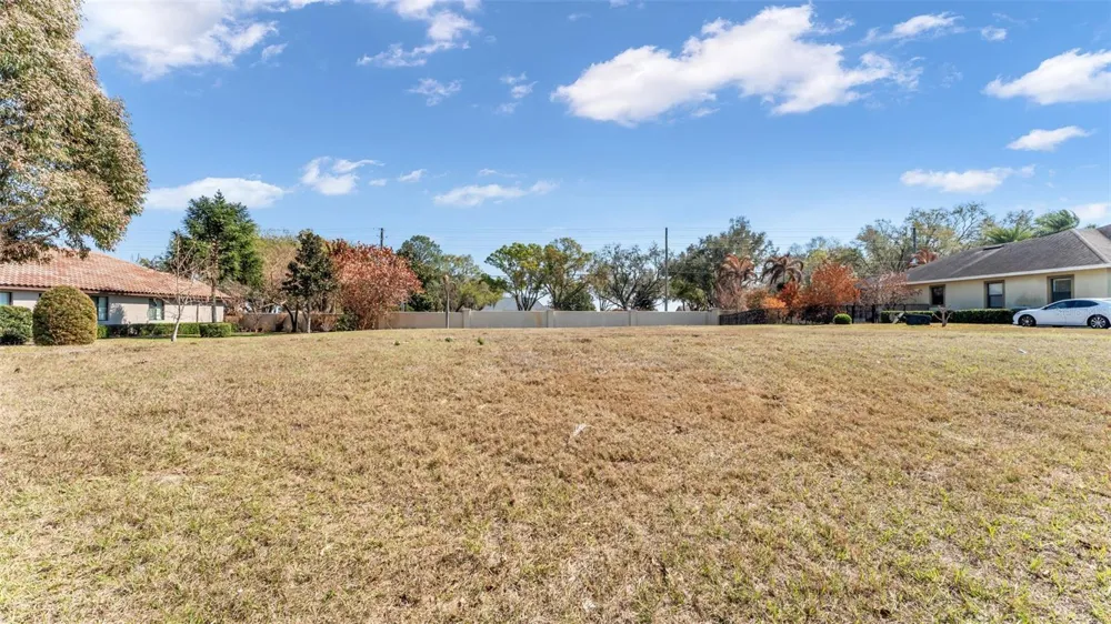 4410 EMERALD PALMS LANE Winter Haven, FL 33884