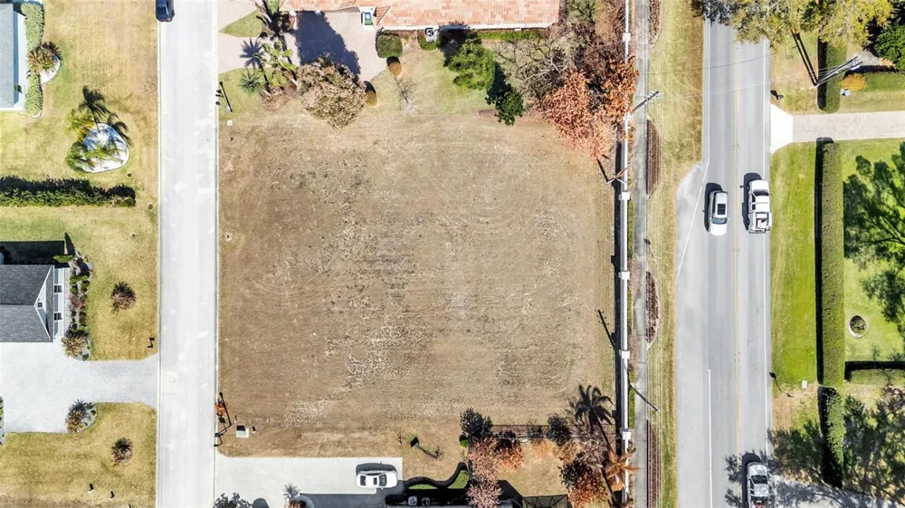 4410 EMERALD PALMS LANE Winter Haven, FL 33884