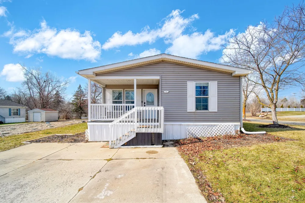 1 Yukon River Court Adrian, MI 49221