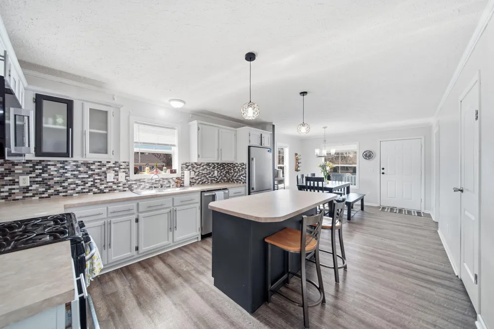 1 Yukon River Court Adrian, MI 49221
