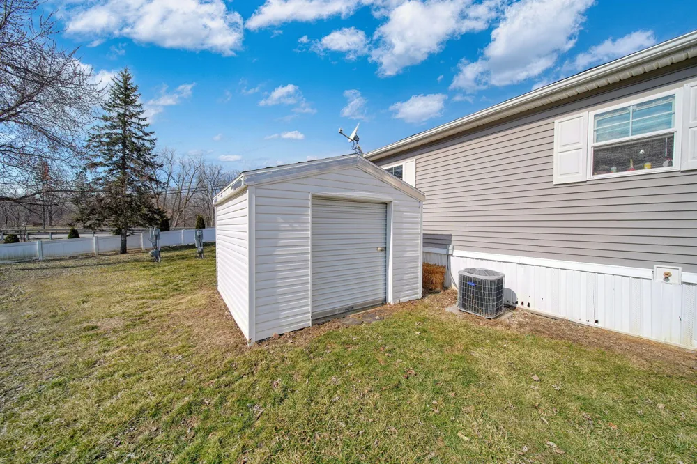 1 Yukon River Court Adrian, MI 49221