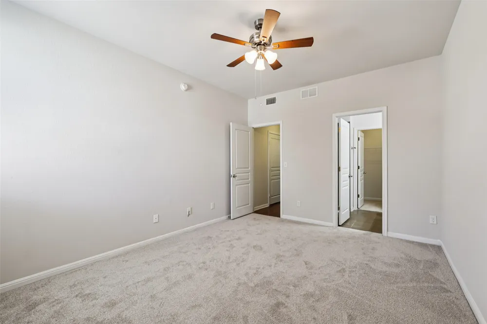 1524 Sanders Kyle, TX 78640