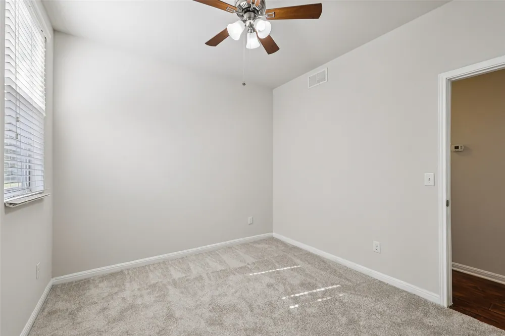 1524 Sanders Kyle, TX 78640