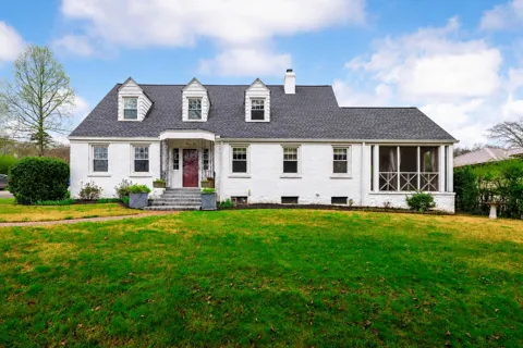 25 Belvoir Avenue