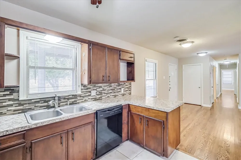 517 Mcclendon Street Corpus Christi, TX 78404