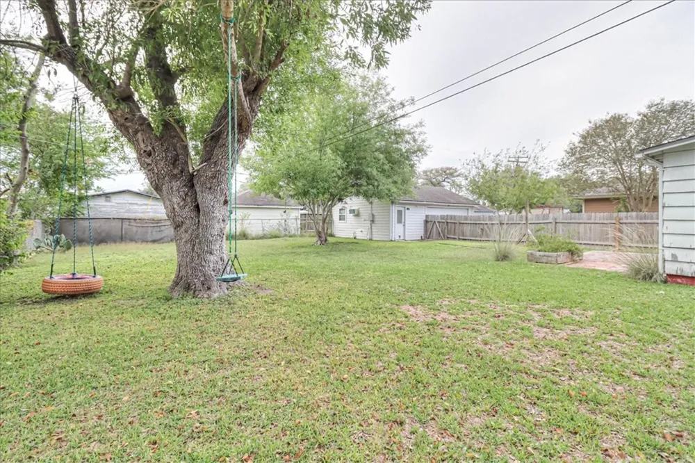 517 Mcclendon Street Corpus Christi, TX 78404