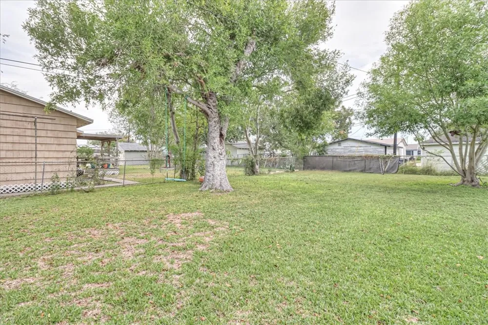 517 Mcclendon Street Corpus Christi, TX 78404