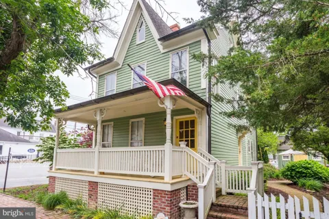 101 MULBERRY STREET