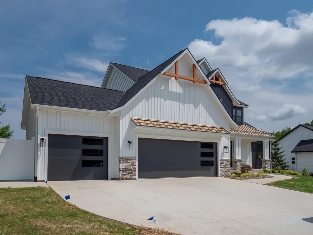 8090 W PQ AVENUE Texas Charter Township, MI 49009