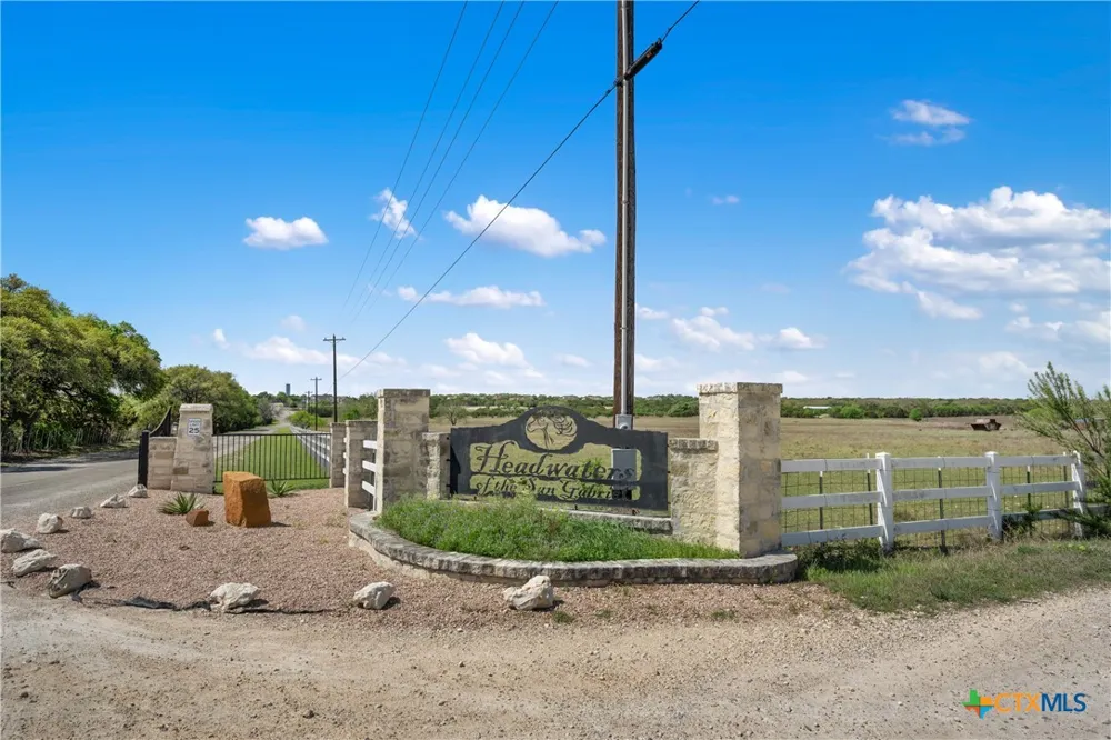 332 First Down Dash Burnet, TX 78611