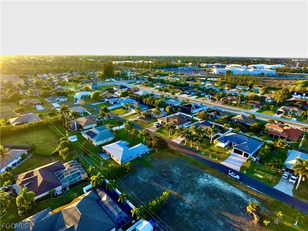 SW 37th Terrace Cape Coral, FL 33914