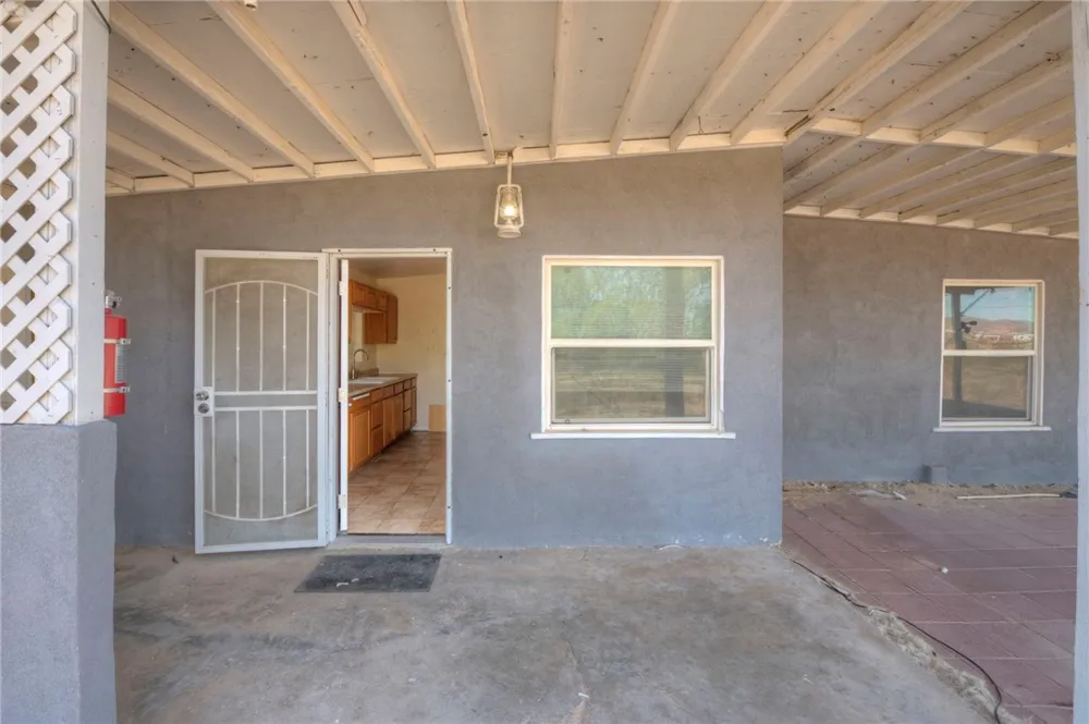 47631 Valley Center Newberry Springs, CA 92365