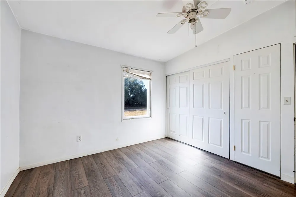 47631 Valley Center Newberry Springs, CA 92365