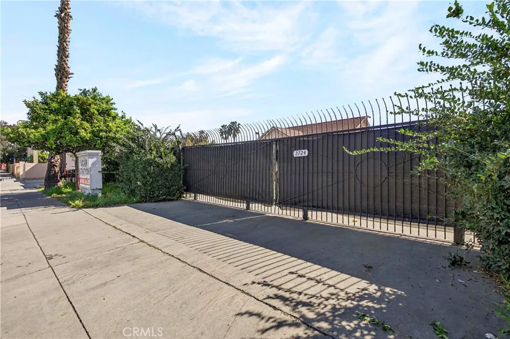 2720 Durfee El Monte, CA 91732