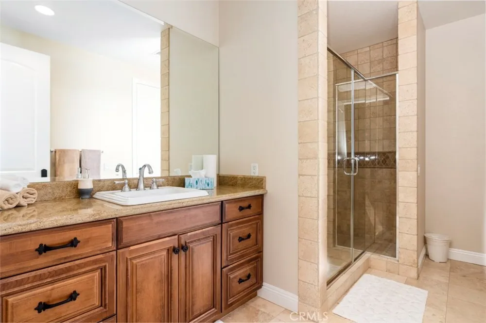 38750 Celita Temecula, CA 92592