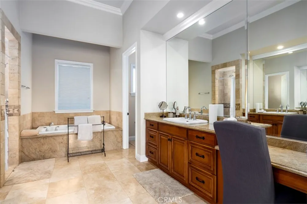 38750 Celita Temecula, CA 92592