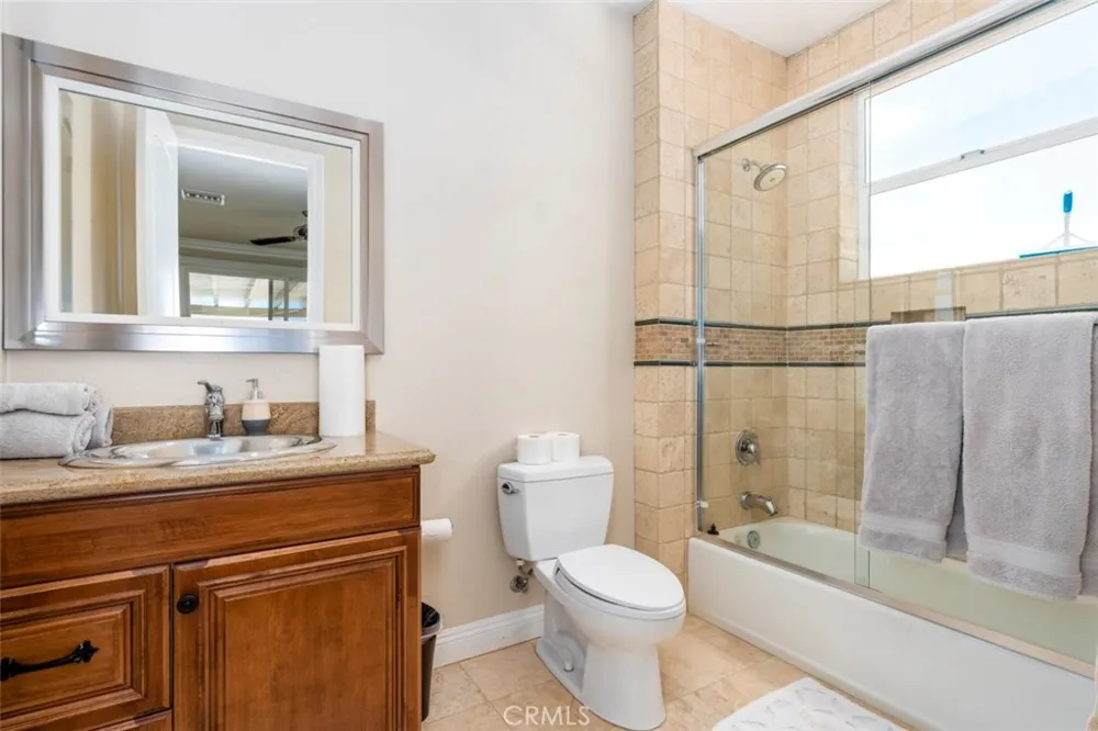38750 Celita Temecula, CA 92592