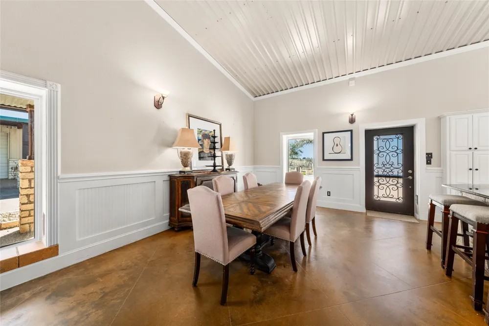 2820 Talbert Ranch Road China Spring, TX 76633