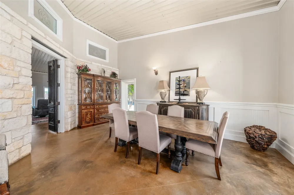 2820 Talbert Ranch Road China Spring, TX 76633