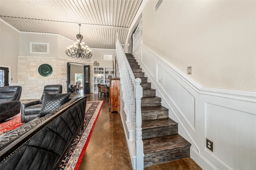 2820 Talbert Ranch Road China Spring, TX 76633