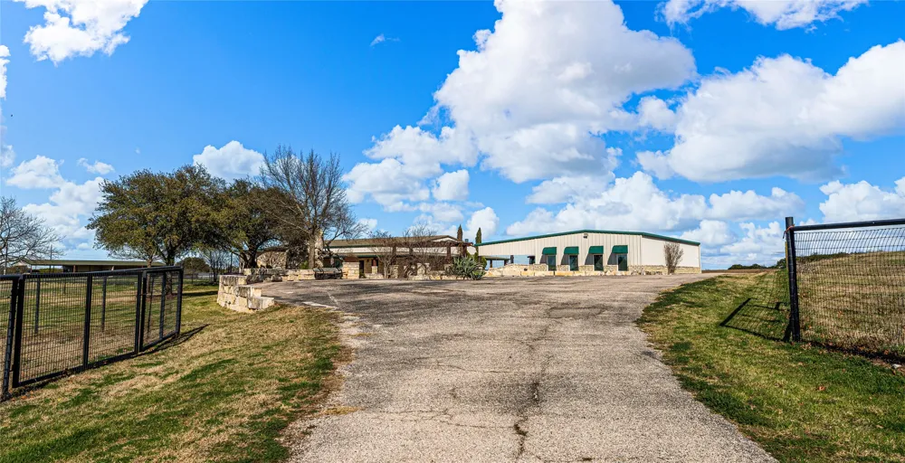 2820 Talbert Ranch Road China Spring, TX 76633