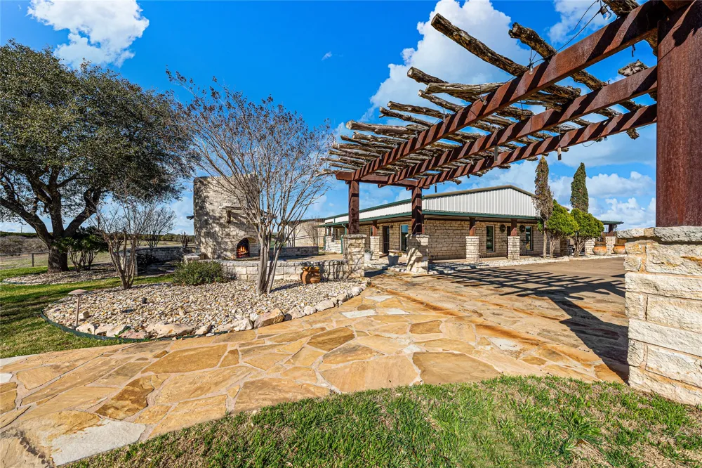 2820 Talbert Ranch Road China Spring, TX 76633