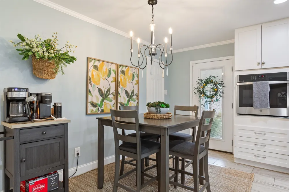 409 Shadow Mountain Drive Woodway, TX 76712