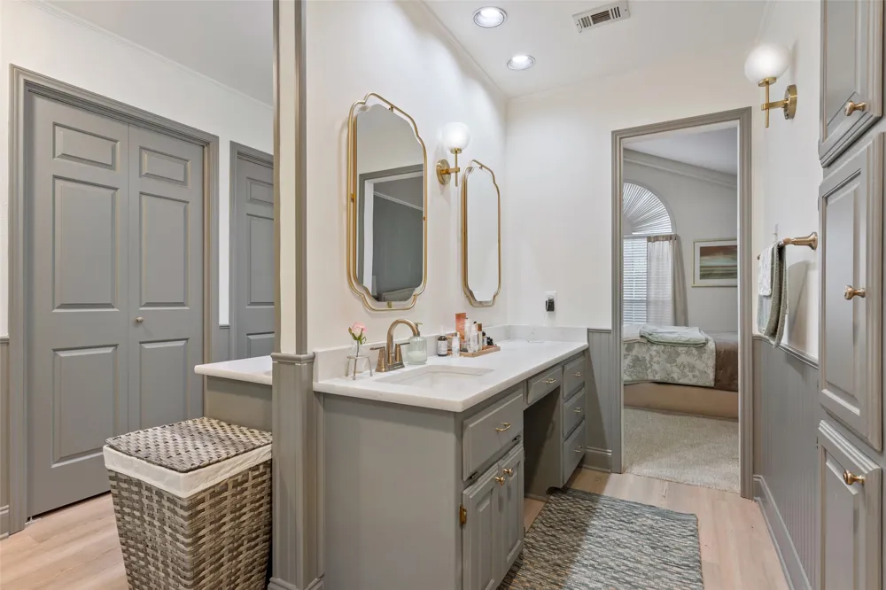 409 Shadow Mountain Drive Woodway, TX 76712