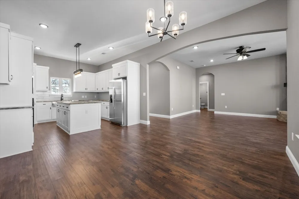 4609 County Road 206 Grandview, TX 76050