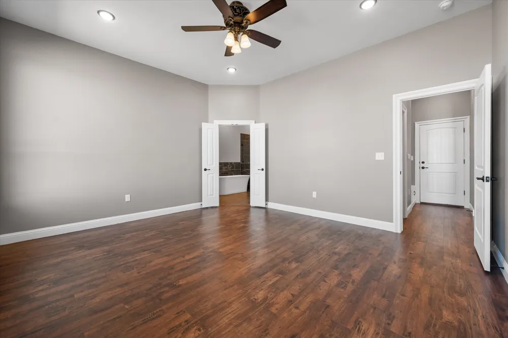 4609 County Road 206 Grandview, TX 76050