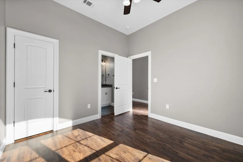 4609 County Road 206 Grandview, TX 76050